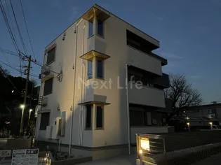 ラッキーサークルヒヨシ【2階】の外観