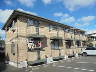 グランシャリオIII【1階】の外観