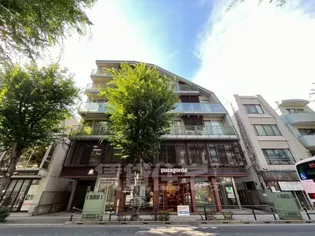 NESTの画像