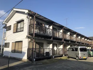 神奈川県伊勢原市池端【アパート】の外観