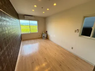 ステラI【1階】の居間