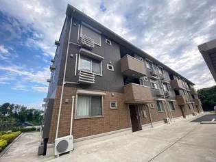 千葉県成田市飯仲【アパート】の外観