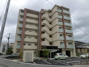 エスト クローネ【6階】の外観