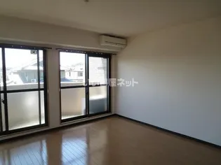 フォンターナ【3階】の居間