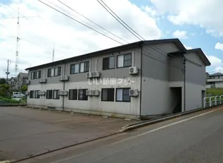 新潟県長岡市上除町【アパート】の外観