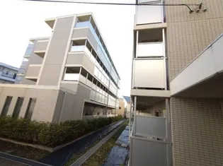 レオパレスパルコートA【4階】の外観