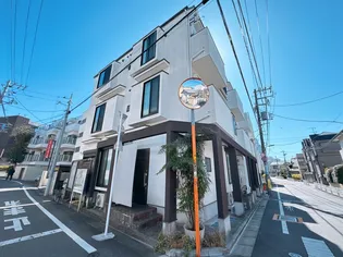 -clolline- コリーヌ祐天寺【3階】の外観