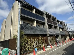 レガリス明大前【1階】の外観