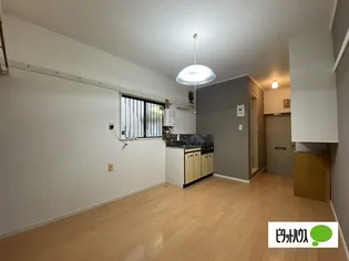 ハイツ南大泉【1階】の居間