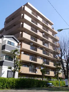 ライオンズマンション川口第10【3階】の外観