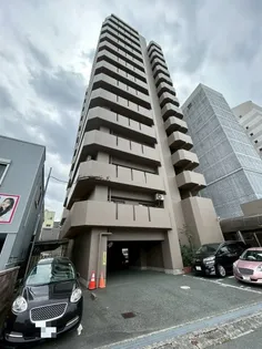 ダイヤパレス山下【3階】の外観