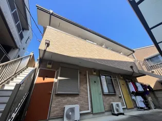 シュトゥラッセ【1階】の外観