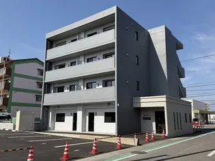 アベニール牧の画像