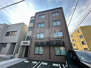 北海道札幌市中央区南十三条西6【マンション】の外観