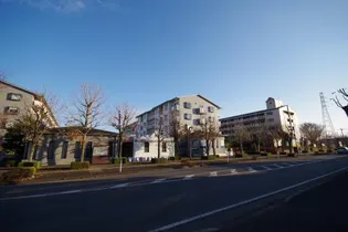 エルメゾン学園南 2号棟【3階】の外観