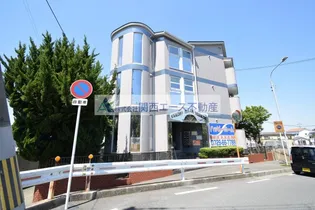 コスモヒルズ石切【3階】の外観