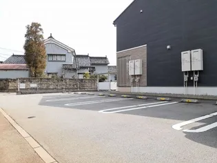 ネスト・カトー【1階】の地図