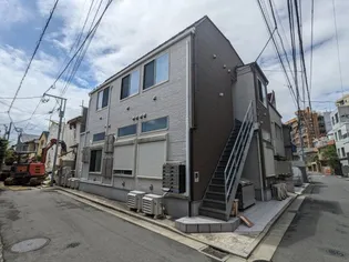 ルベルソー駒沢【1階】の外観