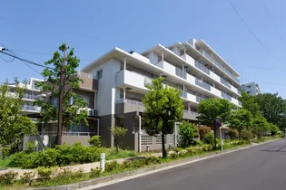 UR百合ヶ丘みずき街【3階】の外観