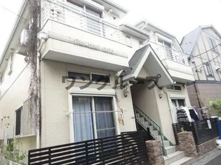 ストロベリーキャッスル【2階】の外観