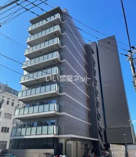 Park Avenue West【1階】の外観