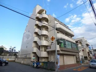 第一ファミールビルの画像