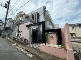 イルマーレ代々木上原【1階】の外観