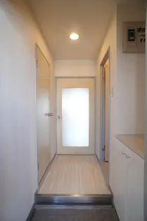 町屋第2Mビル【8階】の玄関