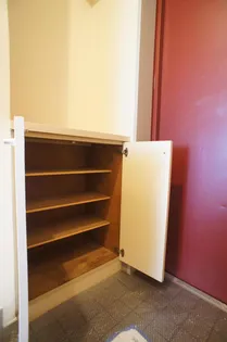 町屋第2Mビル【8階】の玄関