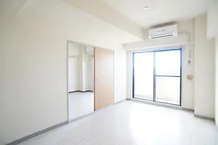 町屋第2Mビル【8階】の居間