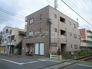 ウイングス【2階】の外観