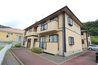 ラークヒルズ・A【1階】の外観