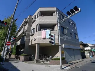 ドルフ綾瀬【1階】の外観