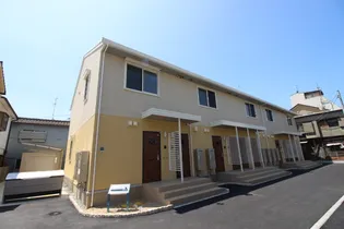 岡山県岡山市北区奉還町4【アパート】の外観