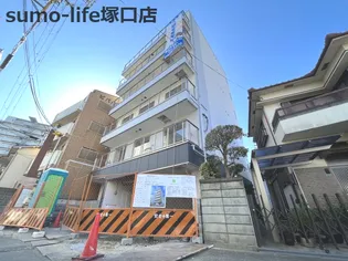 NU伊丹駅前の画像