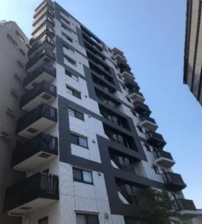 ル・リオン西新宿【3階】の外観