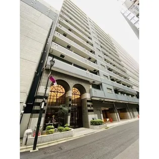 東京都中央区日本橋3【マンション】の外観