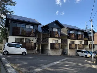 グランディ桜ヶ丘【2階】の外観