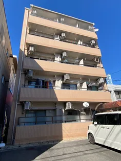 トレンディ山越【3階】の外観