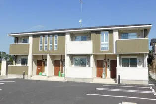 エレガント【2階】の外観