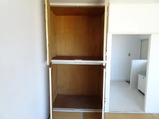 ホワイトハウス【2階】の内装