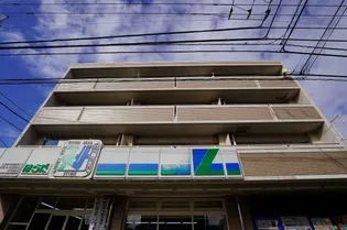 マンションセラヴィー【2階】の外観