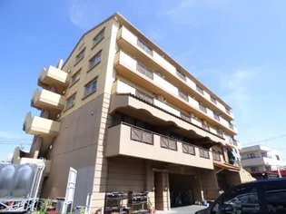 カネキビルの画像