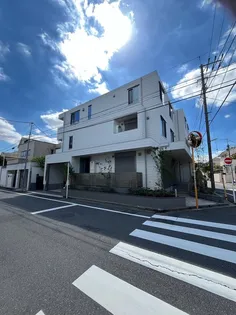 東京都世田谷区下馬6【マンション】の外観