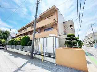 ファミーユ植木の画像