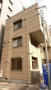 ソレイユ東麻布【1階】の外観