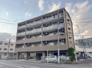 ユニヴェールの画像