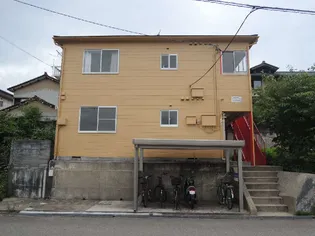 カレッジハイツ【2階】の外観