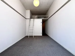 HIRO【1階】の居間