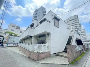 プルミエ駒沢A【1階】の外観